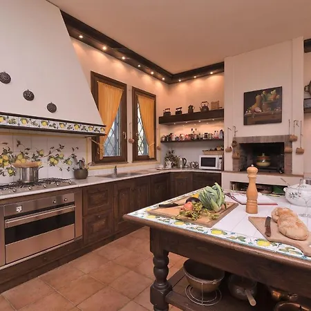 Villa Montalbano 12