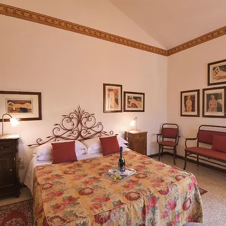 Montalbano 12 Villa *