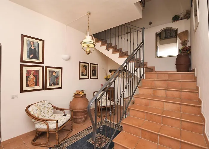 Montalbano 12 Villa *